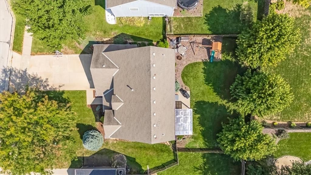 1114 Kanza Drive — photo 33