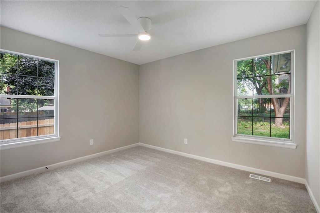 8720 Mackey Street — photo 11