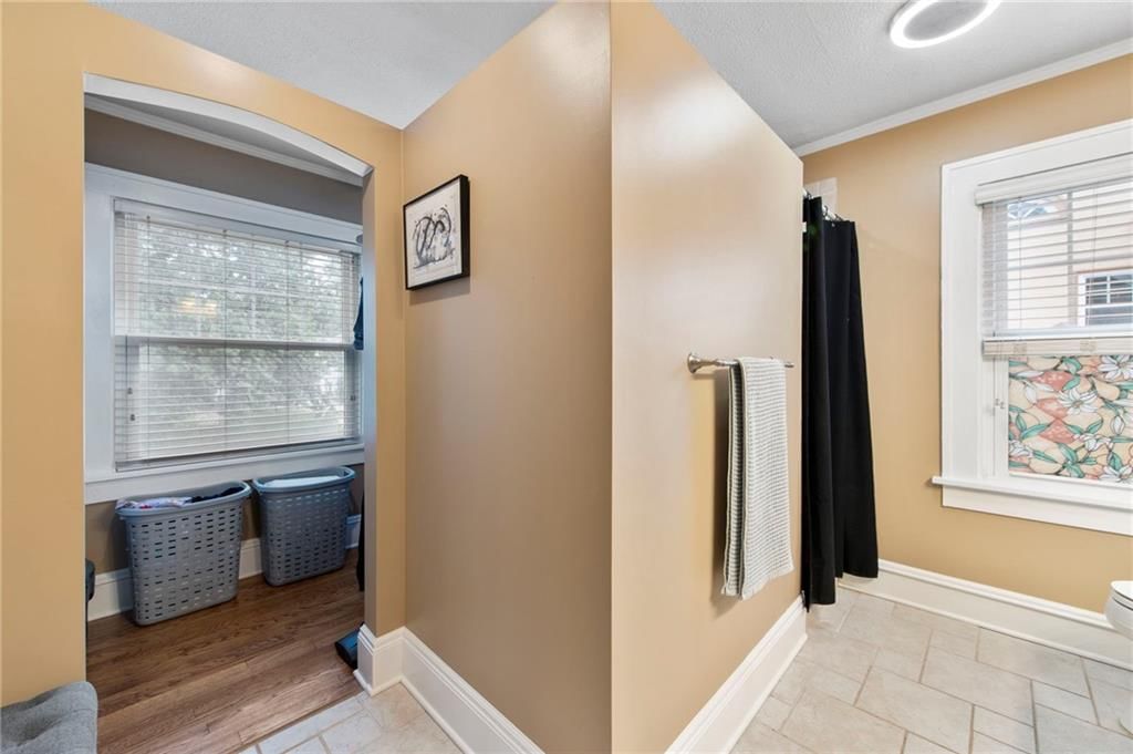 5924 Grand Avenue — photo 24