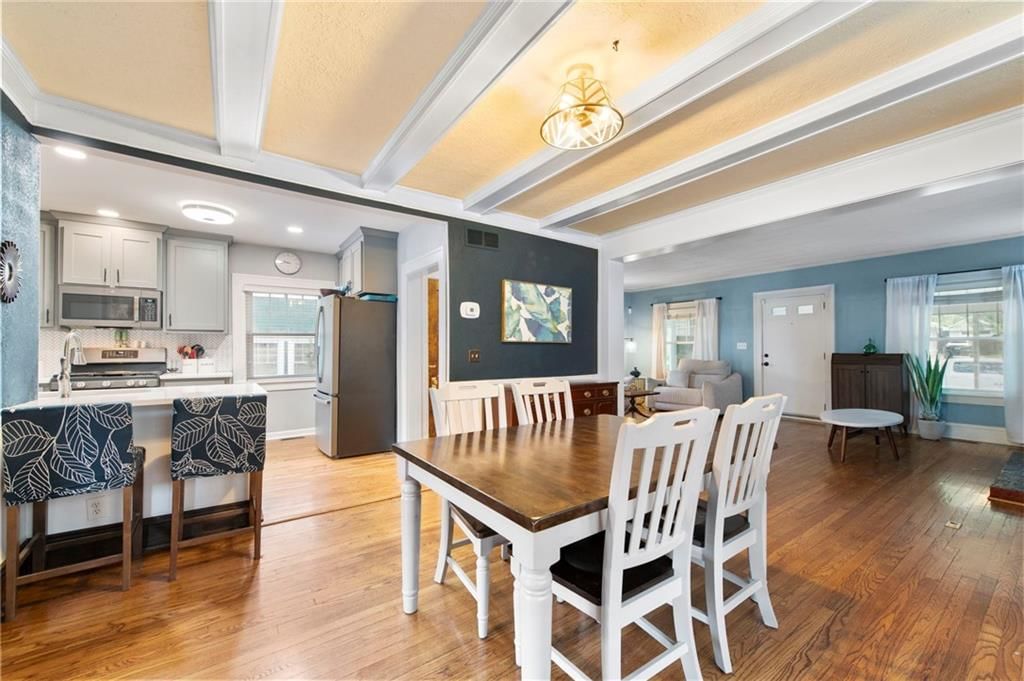 5924 Grand Avenue — photo 10