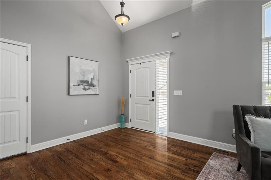 11334 Kimball Avenue — photo 5