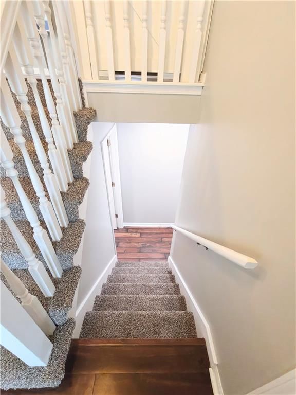1916 Red Oak Lane — photo 20
