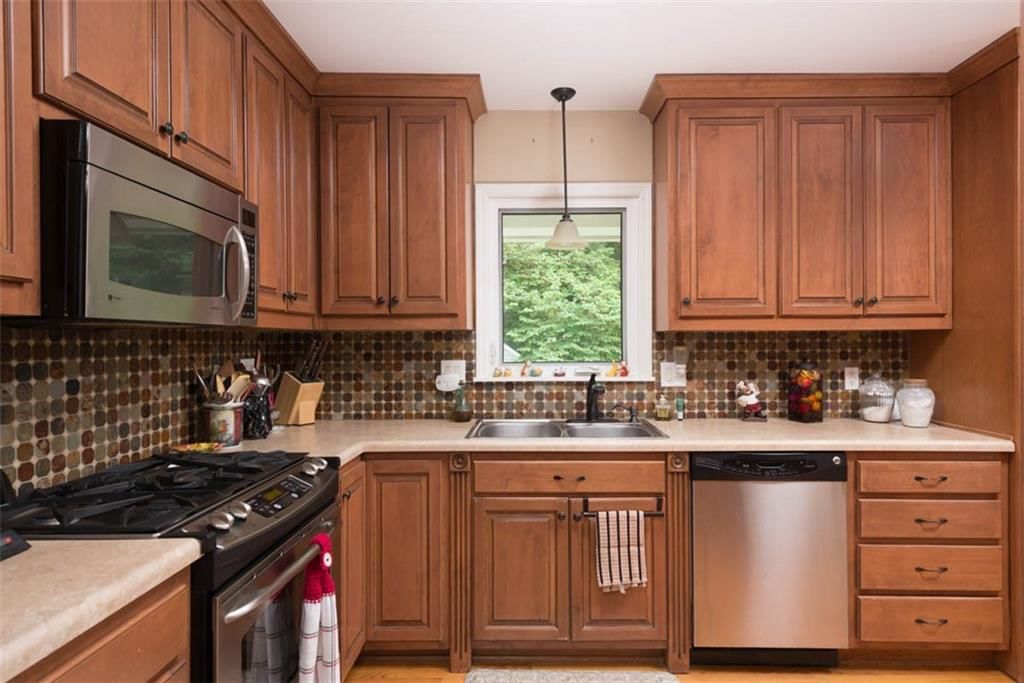 6733 Locust Street — photo 13