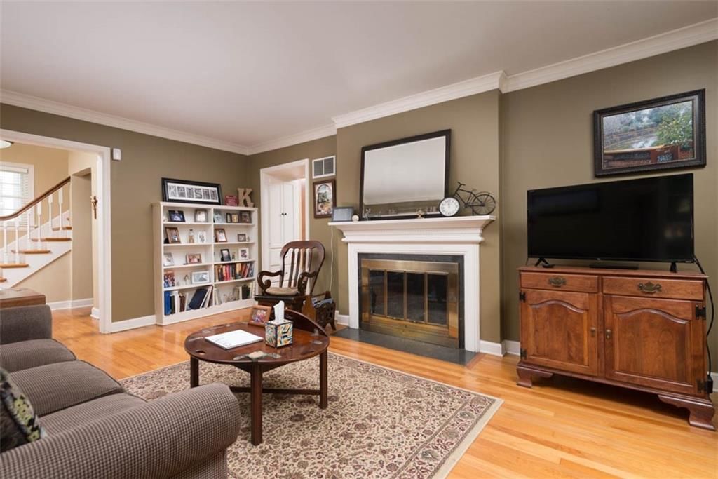 6733 Locust Street — photo 8