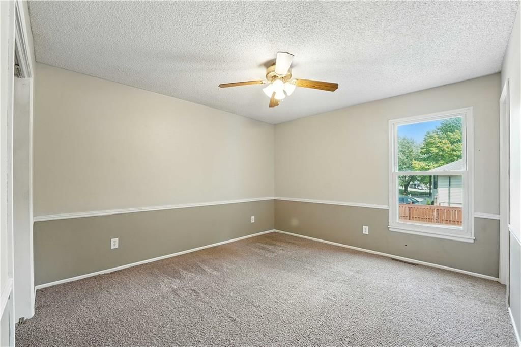 5115 S Shrank Avenue — photo 17