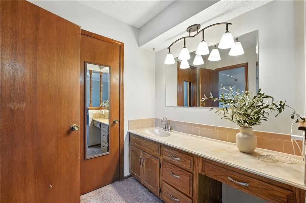 5115 S Shrank Avenue — photo 29