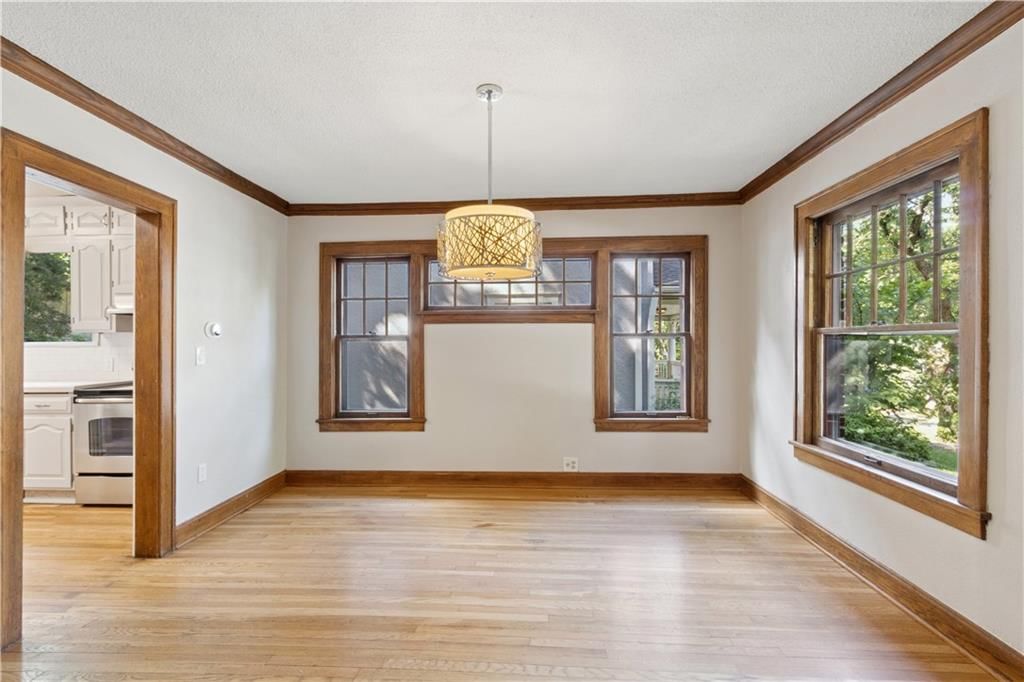 5540 Holmes Street — photo 7