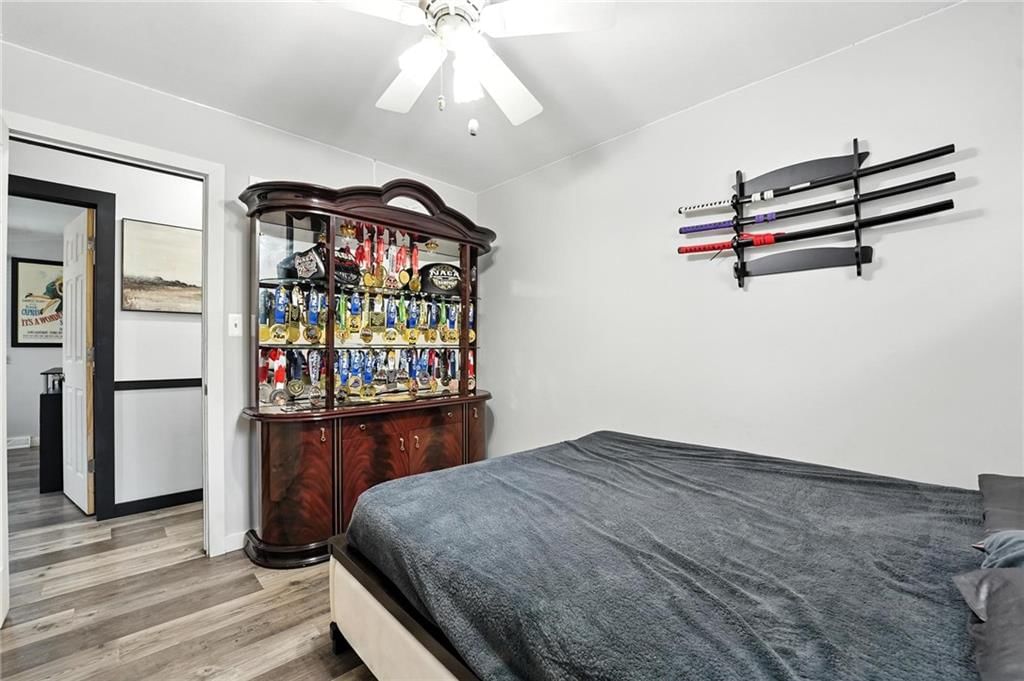 208 SW Gladstone Drive — photo 13