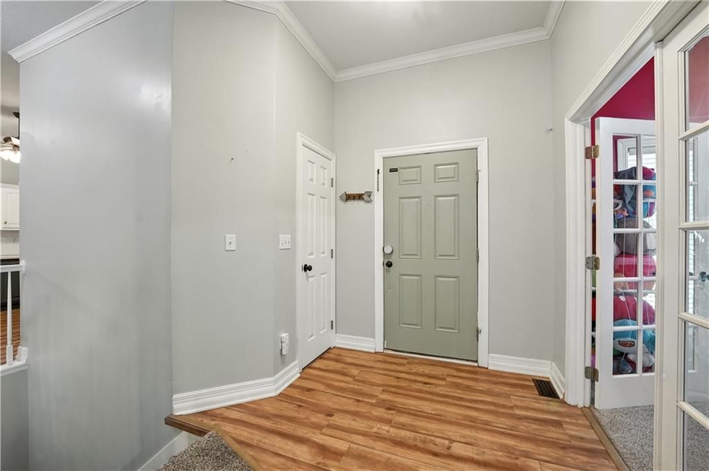 15719 E 76th Street — photo 3