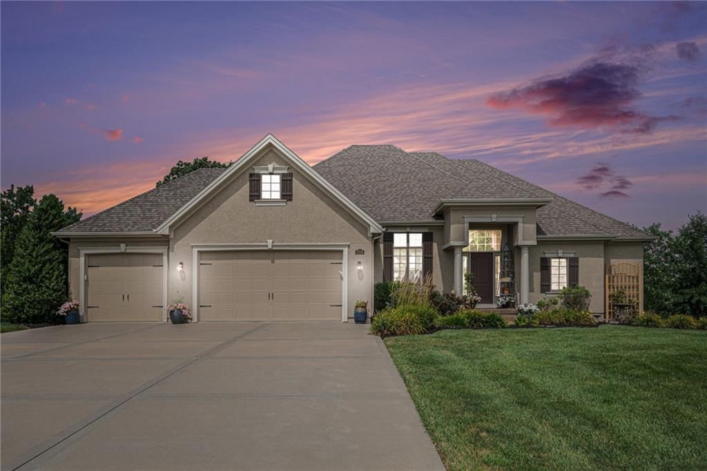 7118 NE 134th Street, Smithville, MO