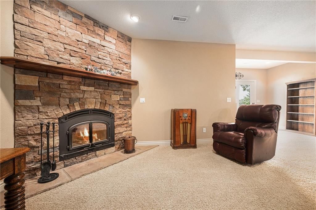 7118 NE 134th Street — photo 22