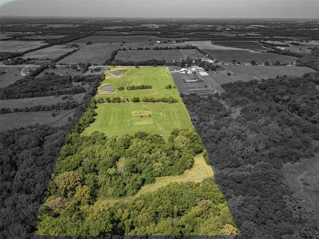 80 E 1600 Road, Baldwin City