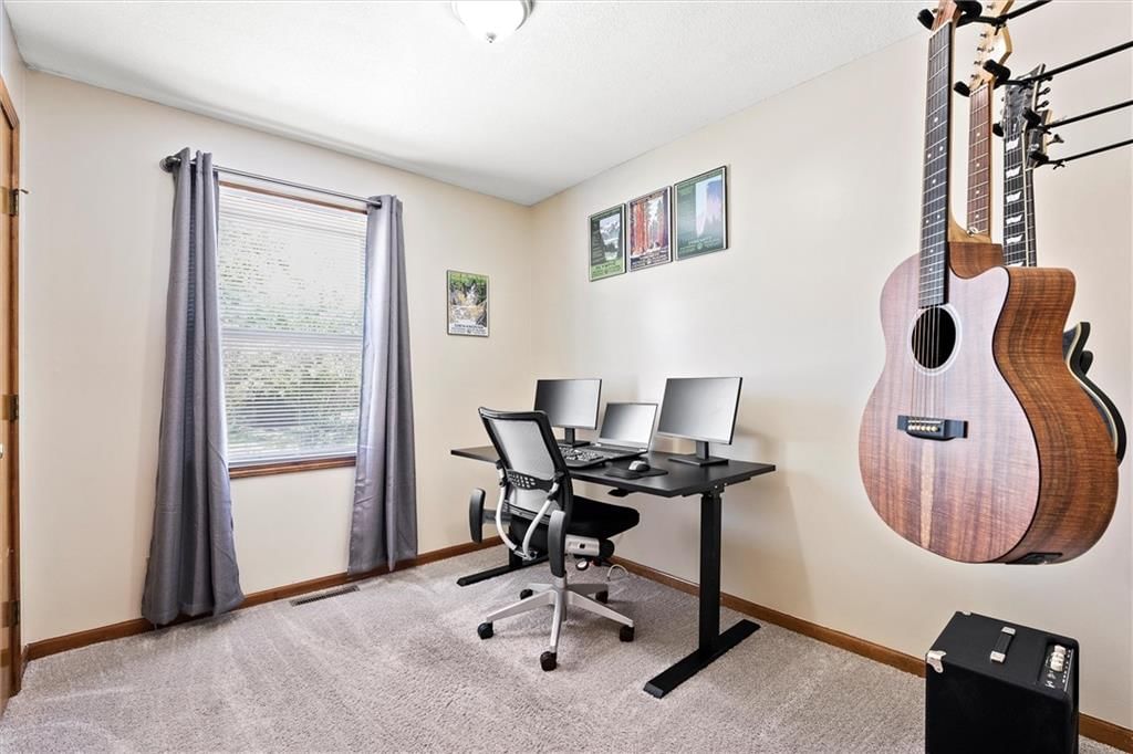 10222 N Central Street — photo 18