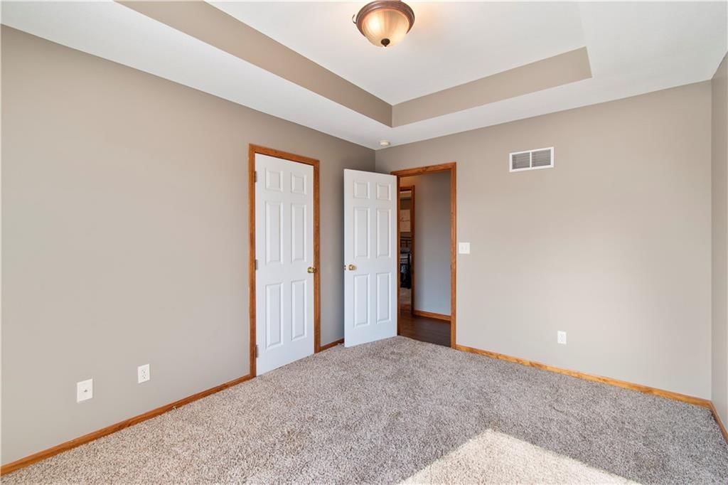 1001 Rosewood Drive — photo 15