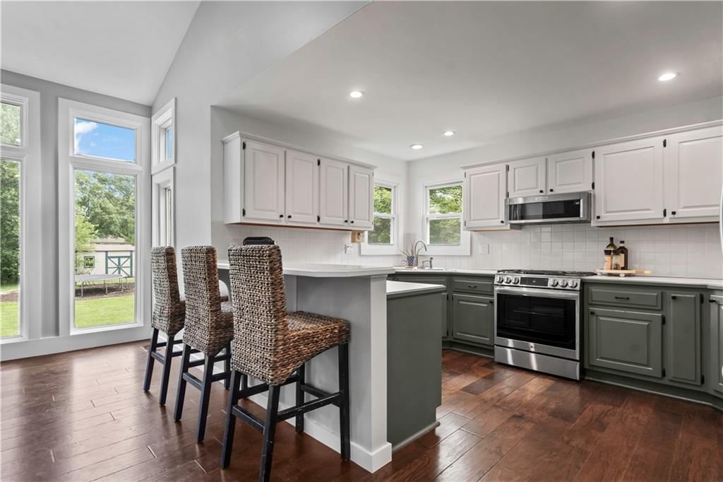 20205 Dearborn Street — photo 15