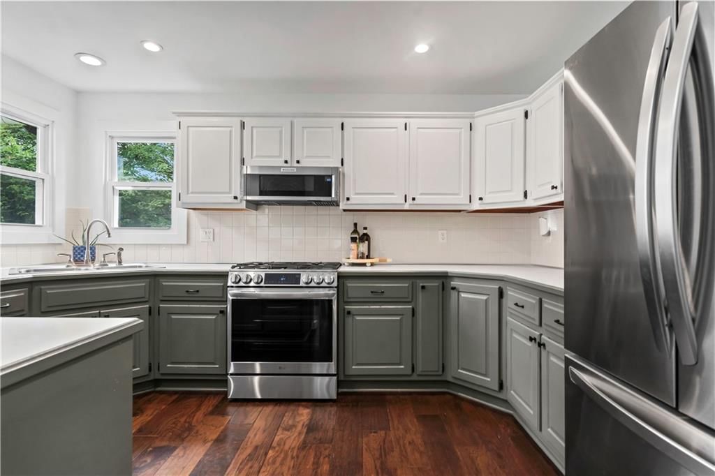 20205 Dearborn Street — photo 17