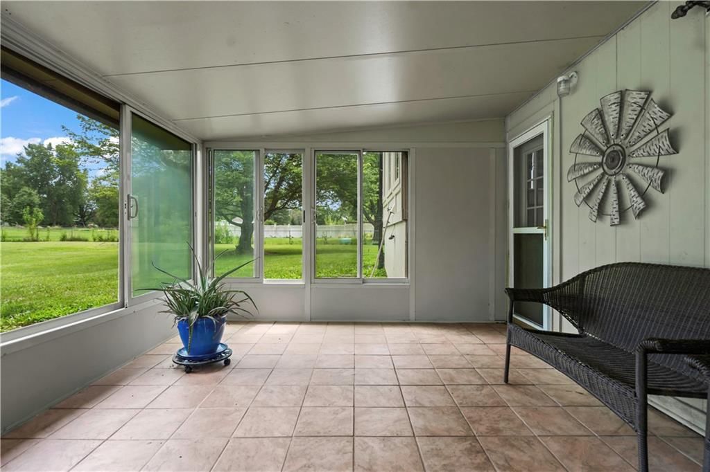 20205 Dearborn Street — photo 47