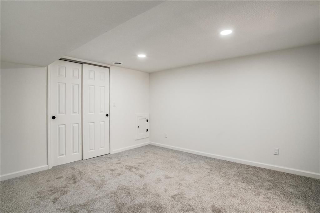 2302 Girard Street — photo 24