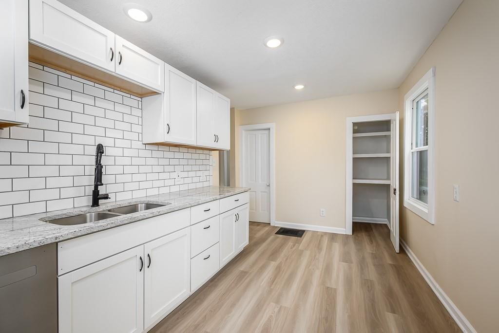 509 Laramie Street — photo 6