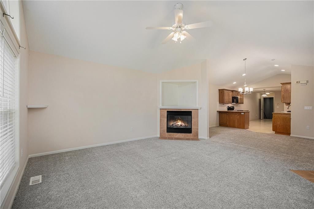 12001 S Tallgrass Drive — photo 4