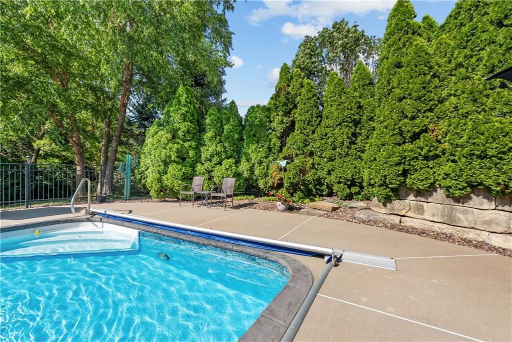 2303 NE Smokey Hill Drive — photo 50