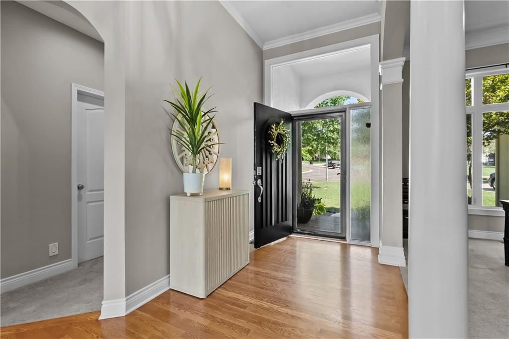 2303 NE Smokey Hill Drive — photo 9