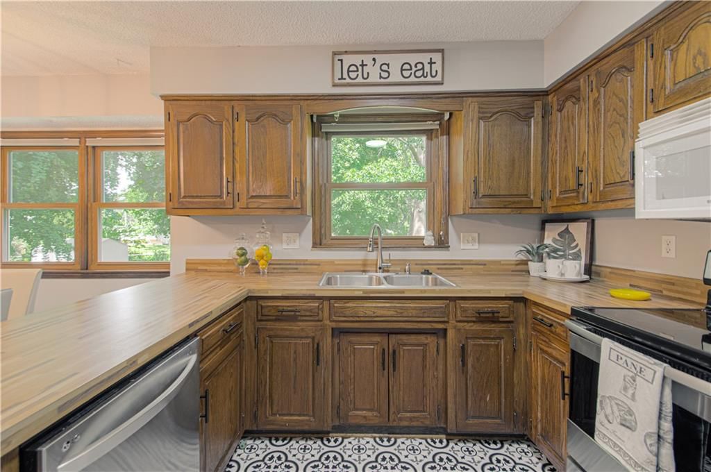 9016 W 48th Terrace — photo 13