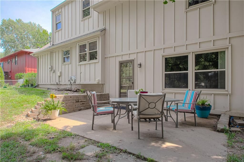 9016 W 48th Terrace — photo 31