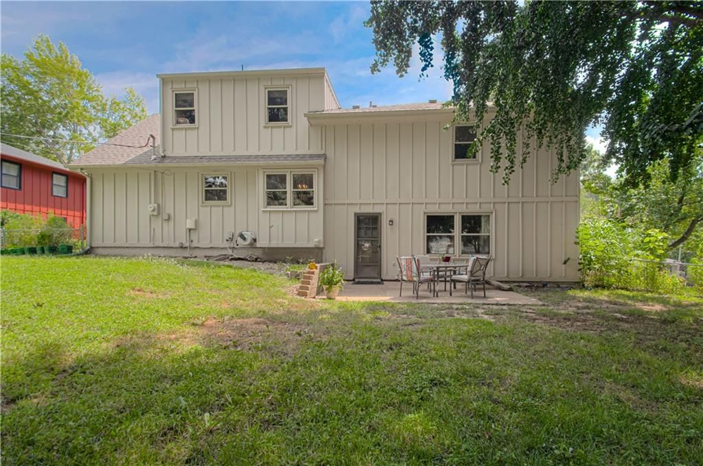 9016 W 48th Terrace — photo 32
