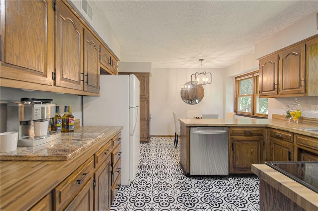9016 W 48th Terrace — photo 9