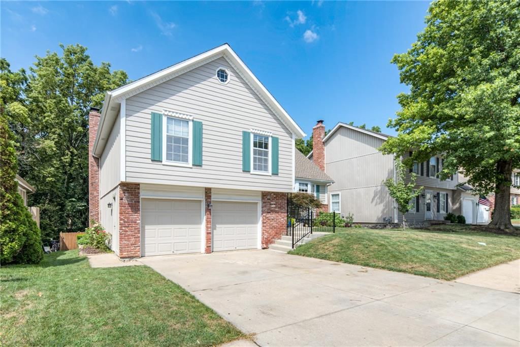 7220 Rene Street — photo 2