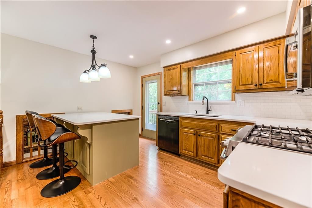 7220 Rene Street — photo 12