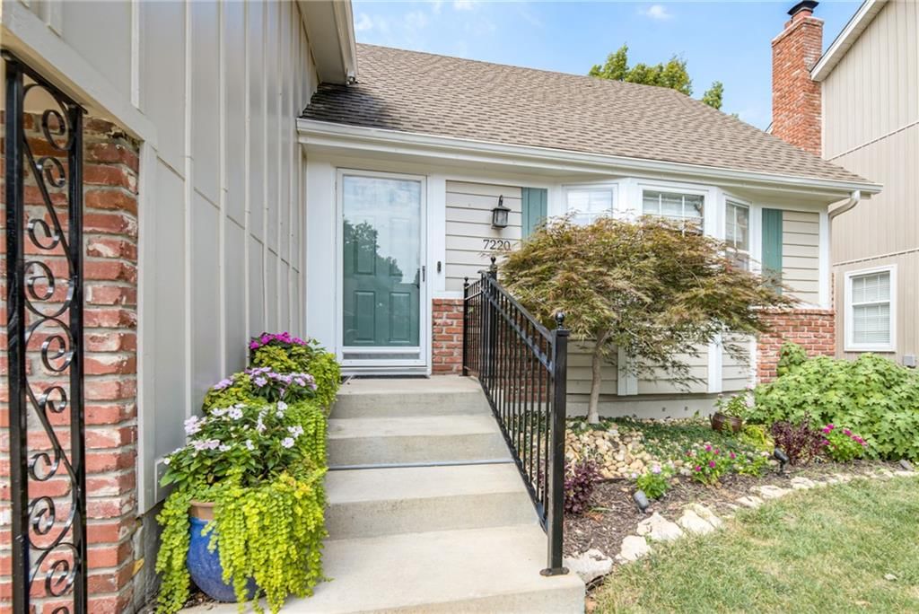 7220 Rene Street — photo 4
