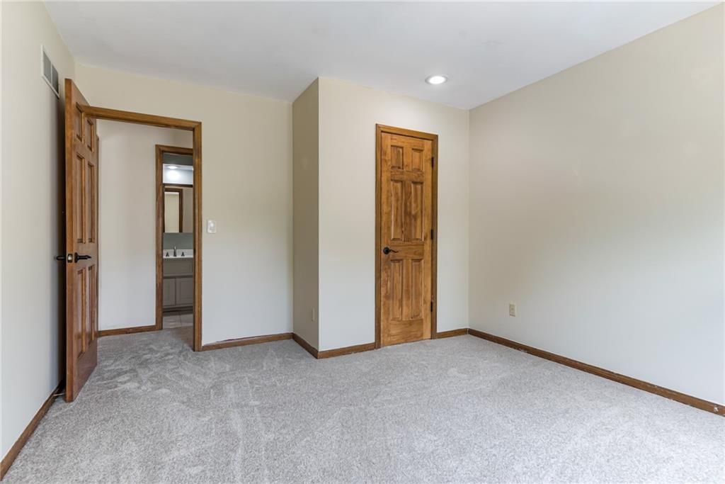 7220 Rene Street — photo 32