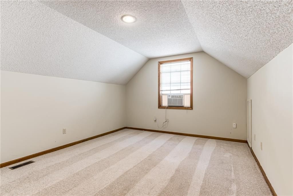 7220 Rene Street — photo 34