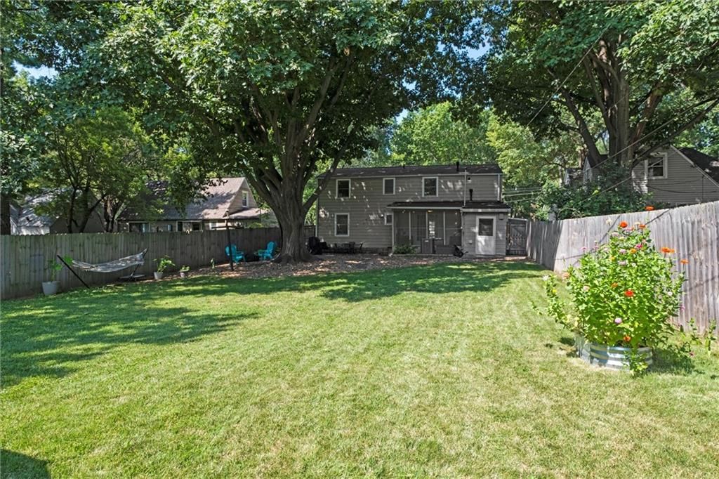 7829 Madison Avenue — photo 31