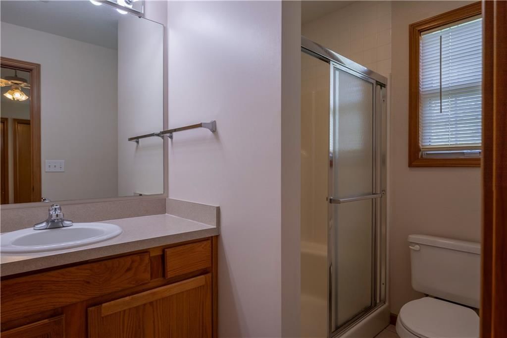 4008 Mistletoe Court — photo 15