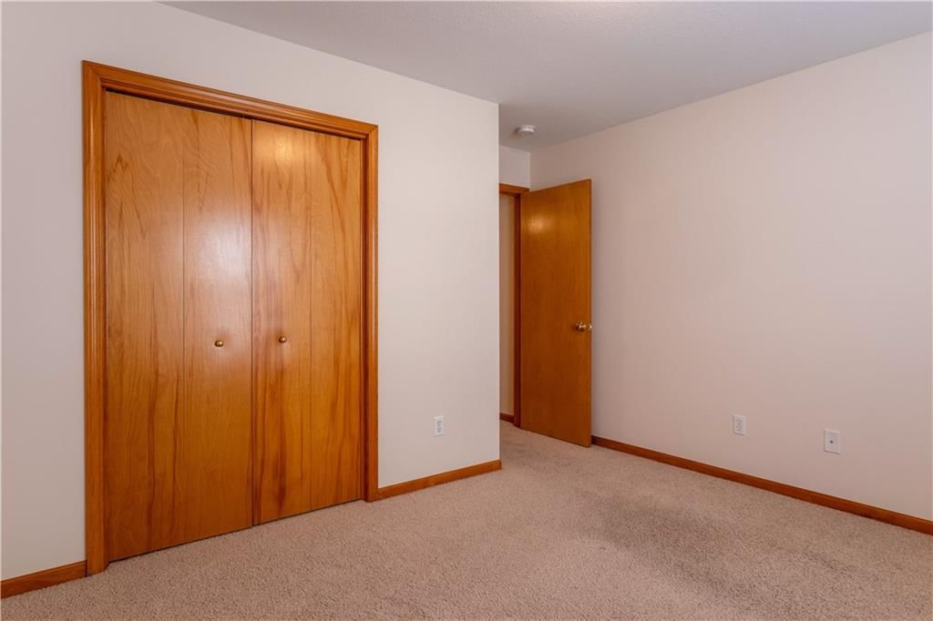 4008 Mistletoe Court — photo 10