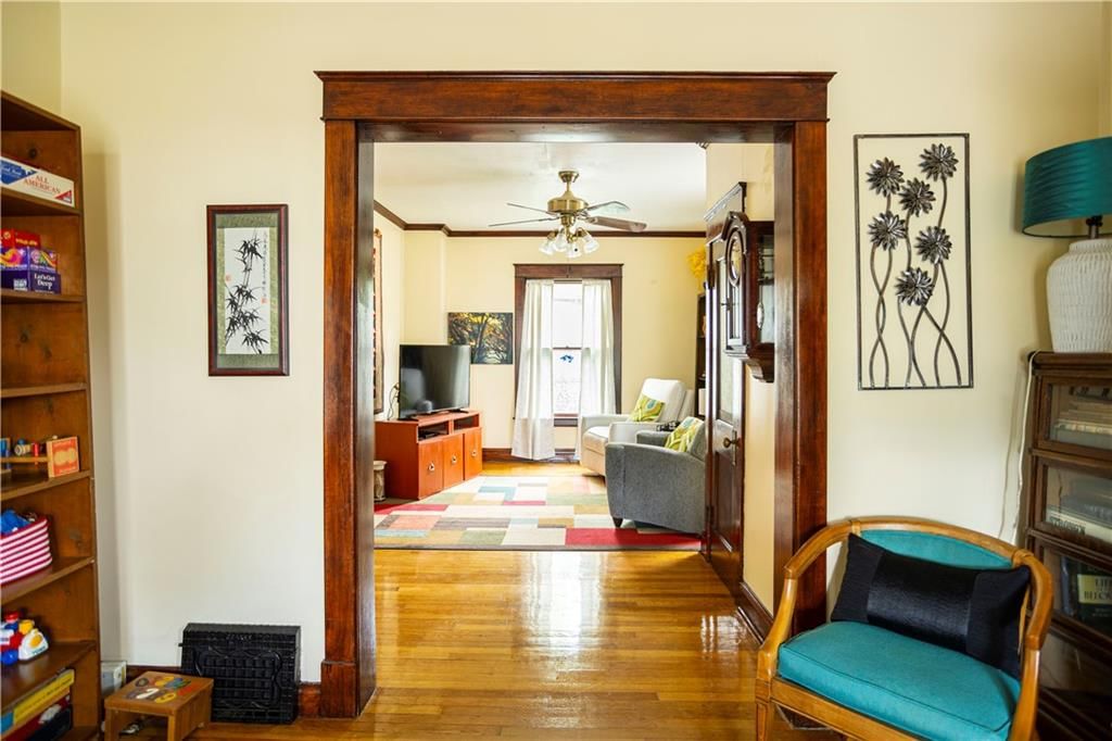 622 W Lexington Avenue — photo 19