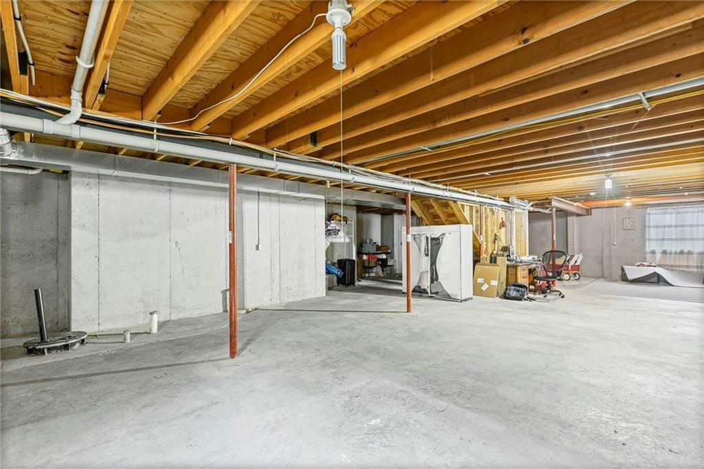 16 Holly Lane — photo 38