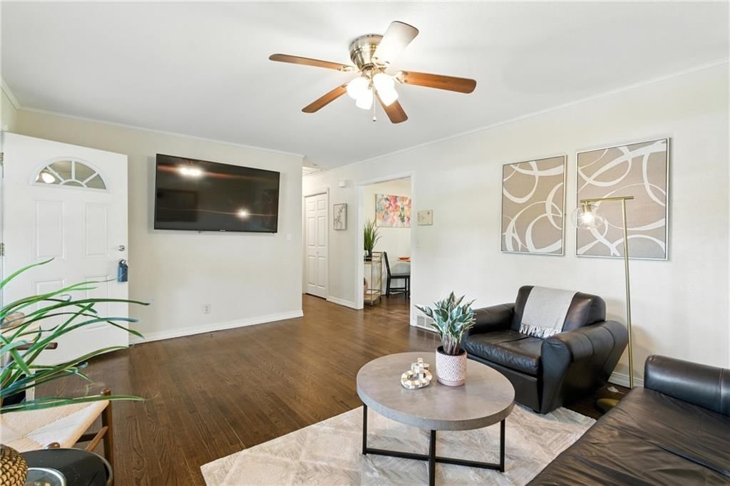 5530 N Flora Avenue — photo 9