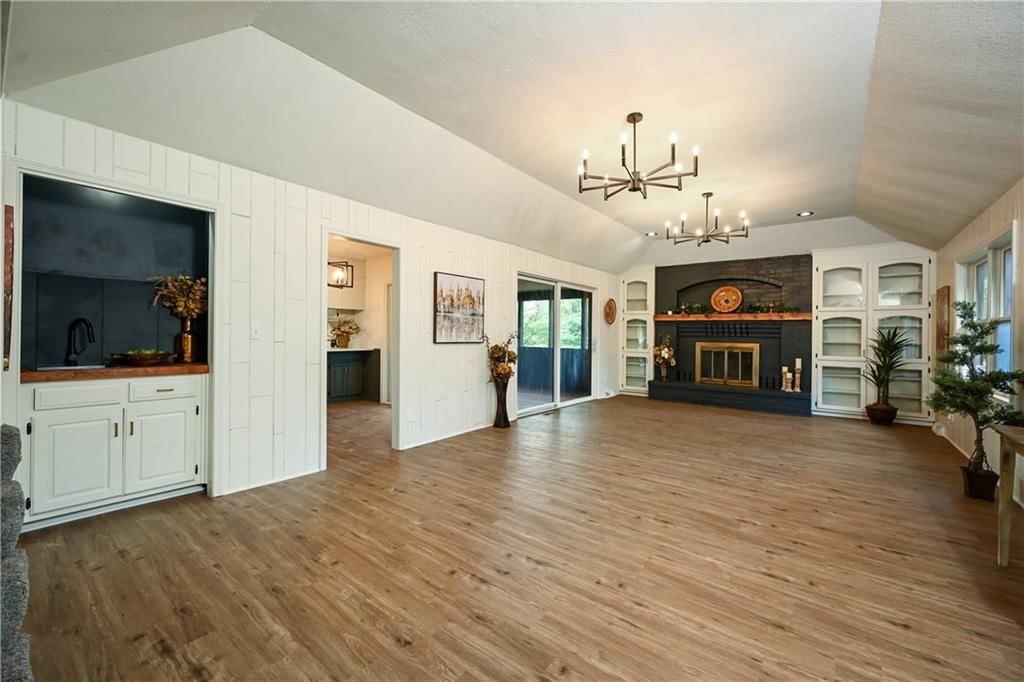 1202 Bird Street — photo 11