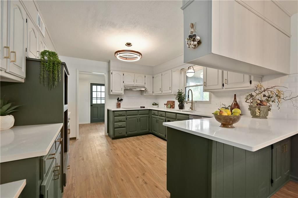 1202 Bird Street — photo 15