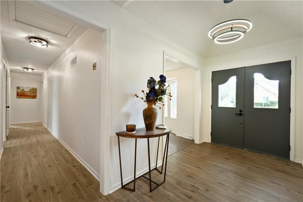 1202 Bird Street — photo 9