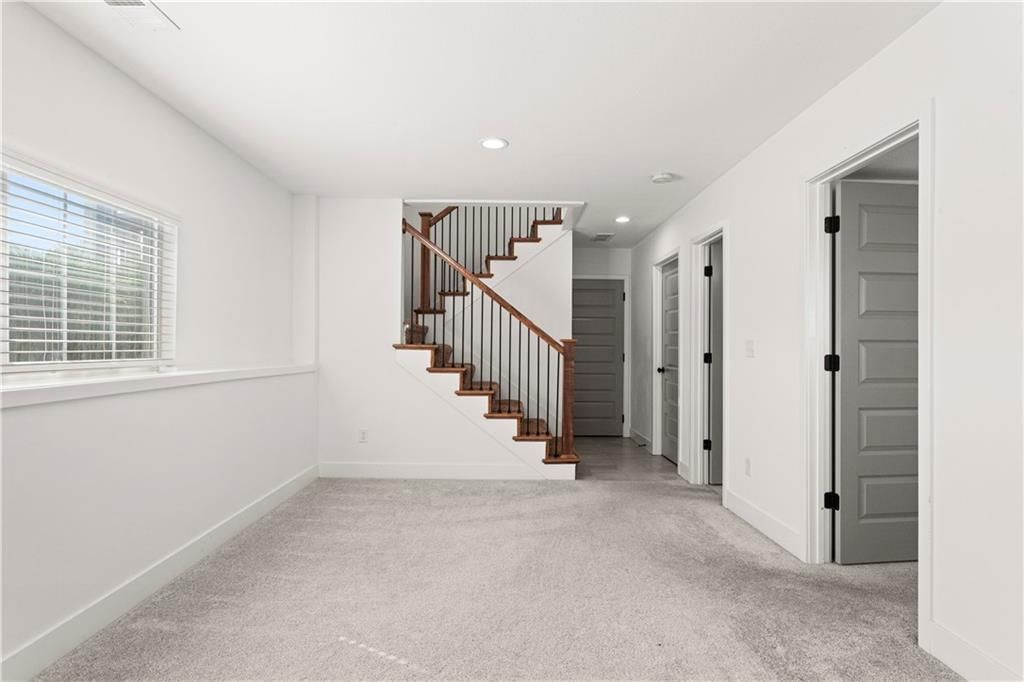 713 SE Juniper Drive — photo 27