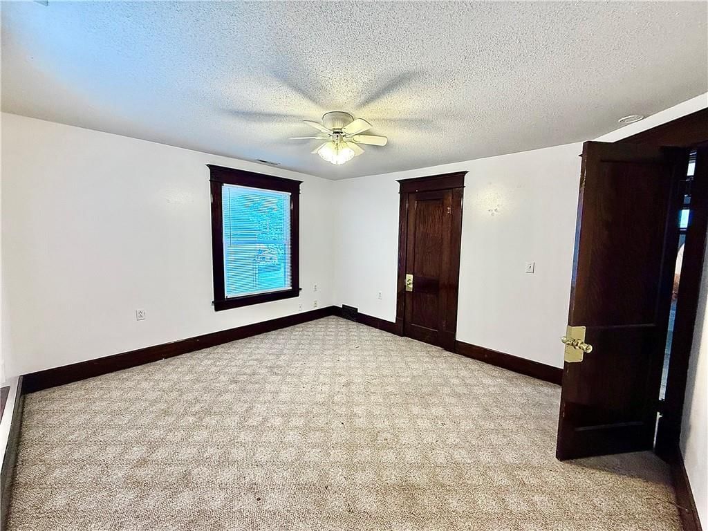 415 W 4th Street — photo 23