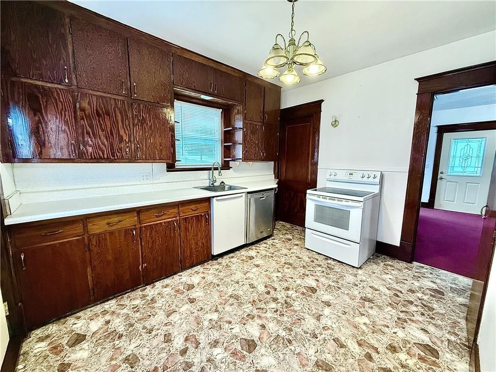415 W 4th Street — photo 10