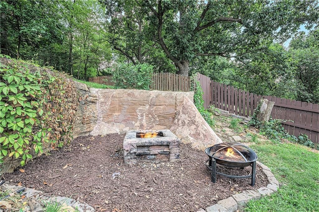 6905 N Mercier Street — photo 17
