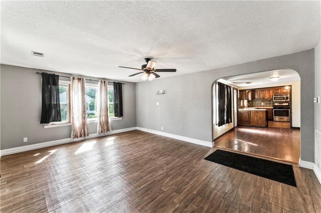 402 S Lorien Street — photo 11