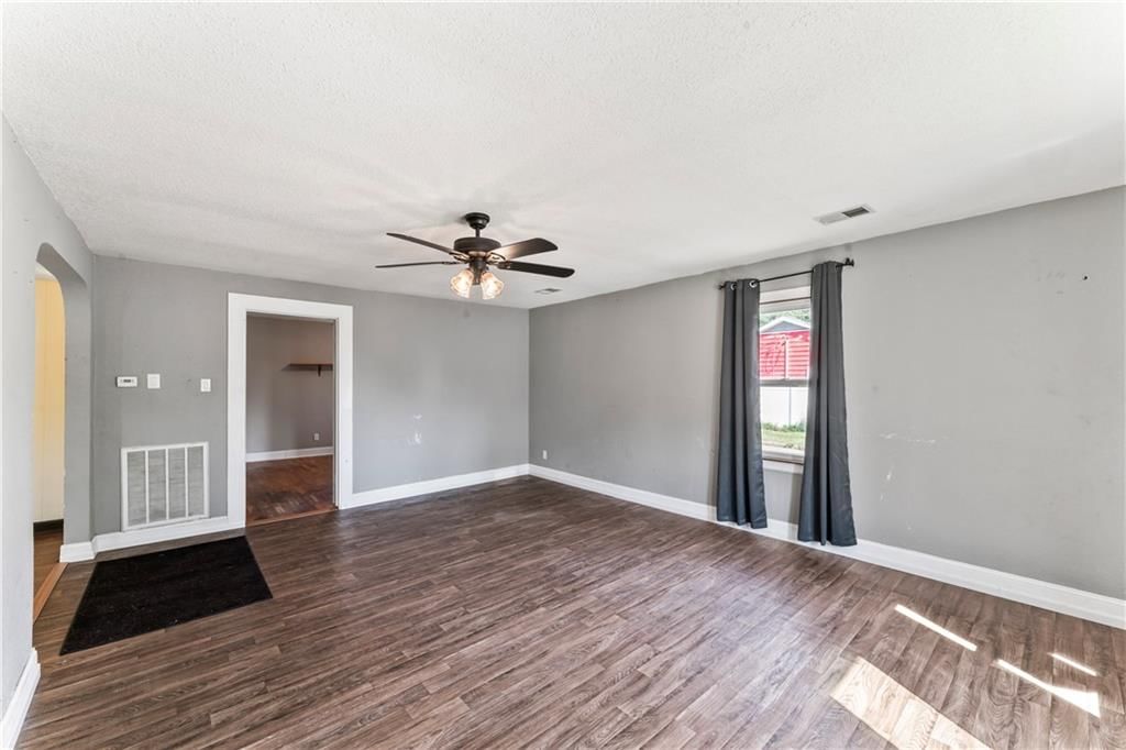402 S Lorien Street — photo 13